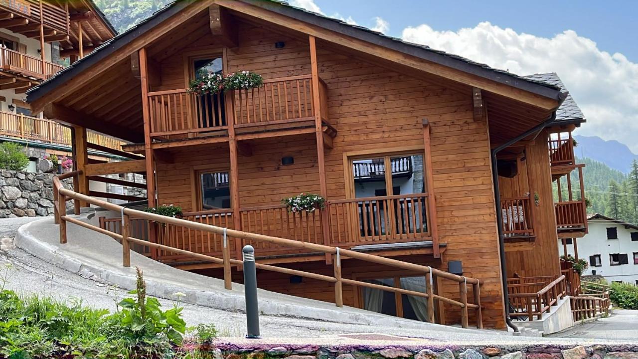 Alta Luce Mountain Lodge Грессоней-ла-Трините Экстерьер фото